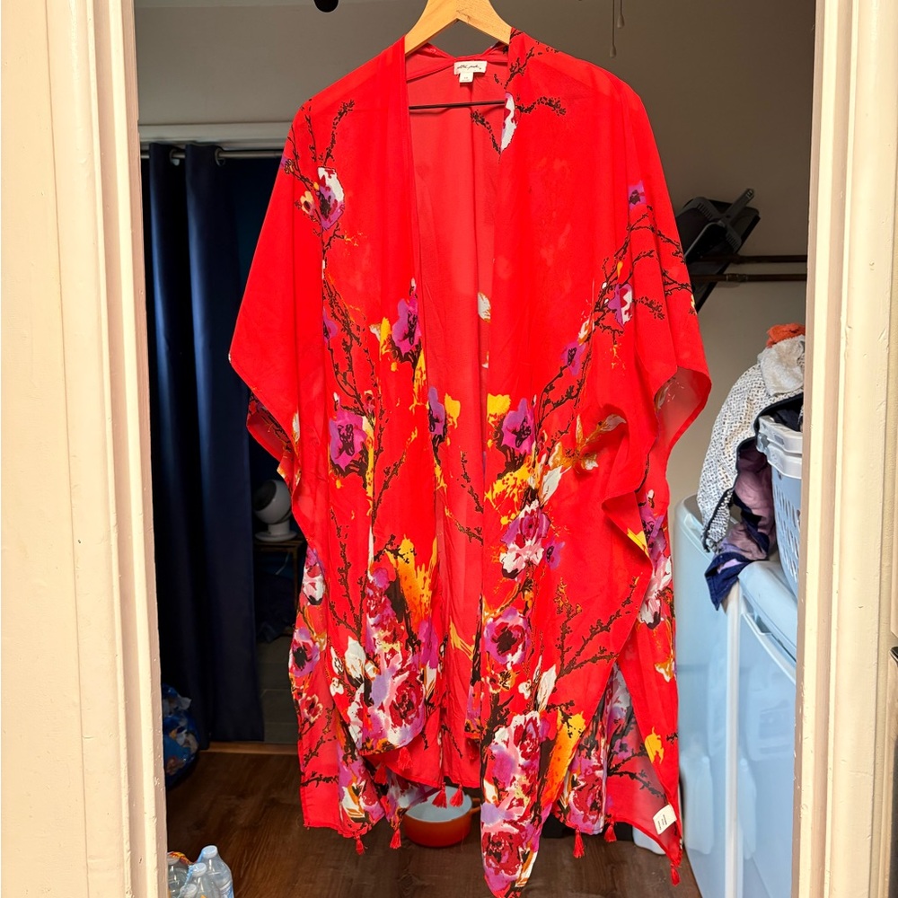 Red Floral Kimono - Picture 1 of 4